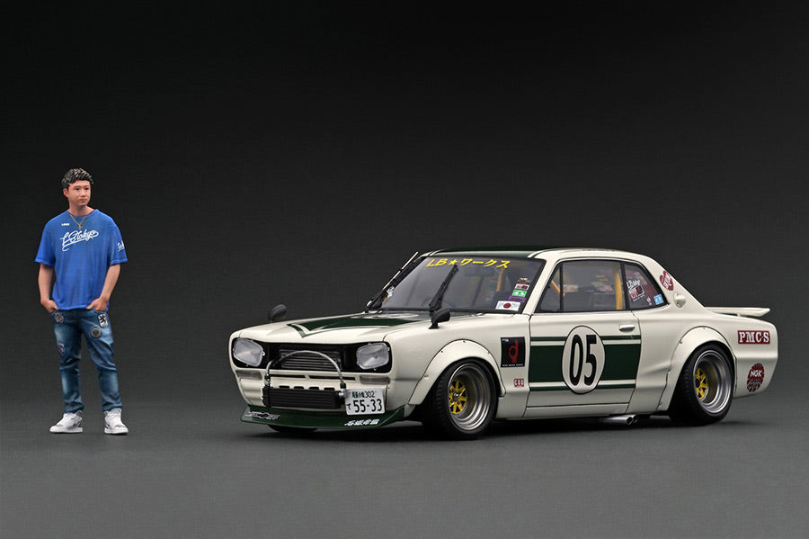 IG2647 ignition model 1:18 Nissan Hakosuka LB-WORKS Charasuka 2door White / Green With Mr.Hyuma Kato WEB limited