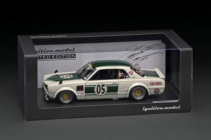 IG2647 ignition model 1:18 Nissan Hakosuka LB-WORKS Charasuka 2door White / Green With Mr.Hyuma Kato WEB limited